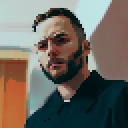 I want a priest who is a slayer of demons, red eyes.